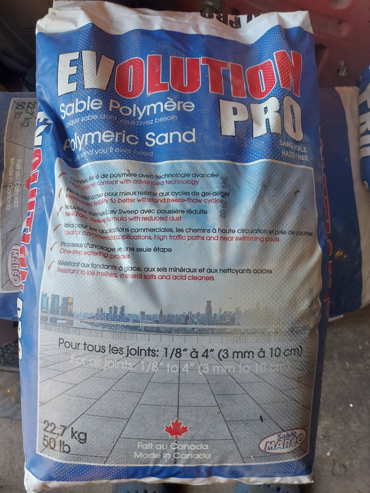Polymeric sand